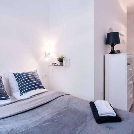 Central Brand New And Modern Apartment بودابست المظهر الخارجي الصورة