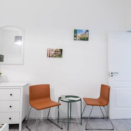Central Brand New And Modern Apartment بودابست المظهر الخارجي الصورة