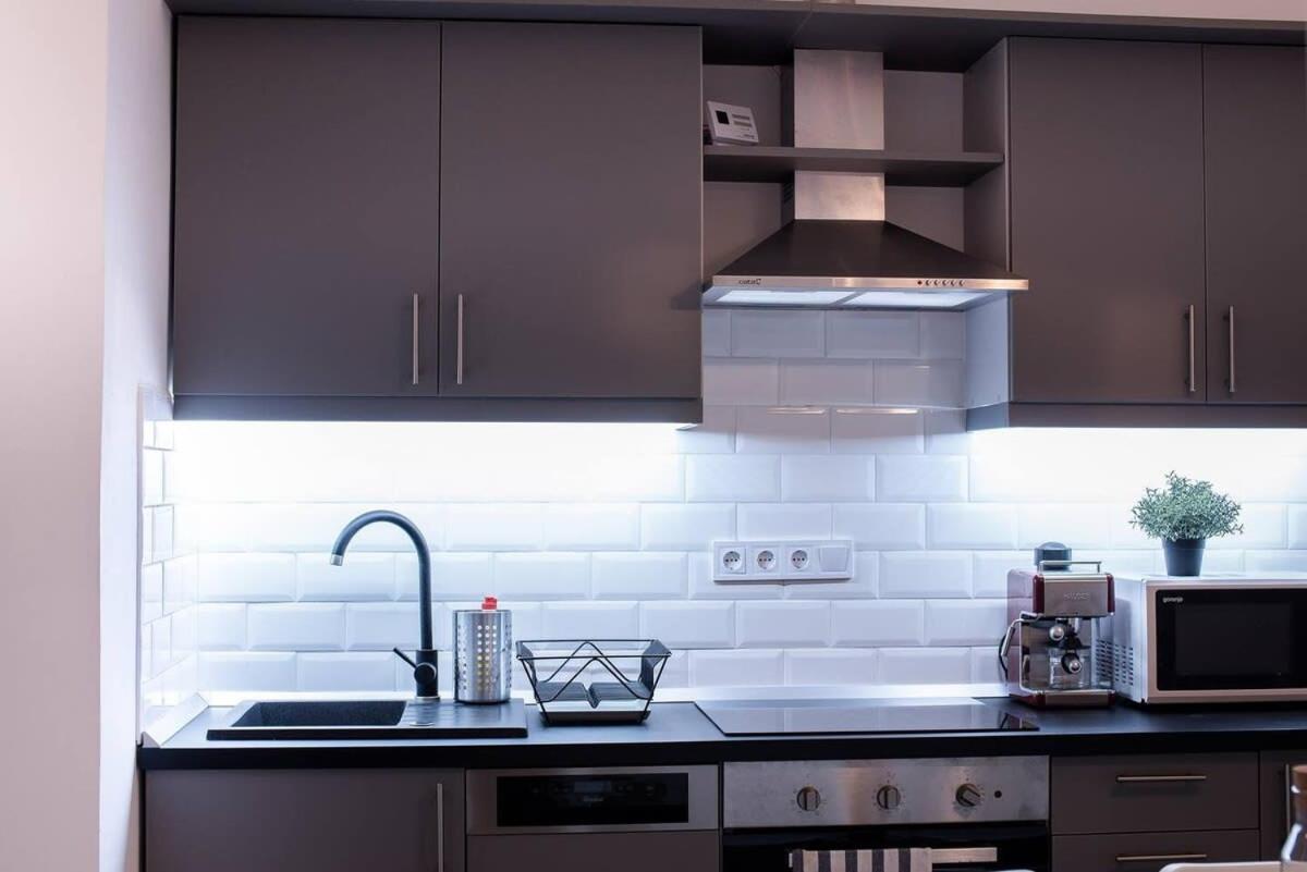 Central Brand New And Modern Apartment بودابست المظهر الخارجي الصورة