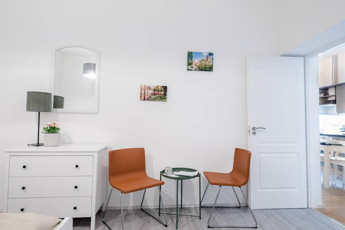Central Brand New And Modern Apartment بودابست المظهر الخارجي الصورة