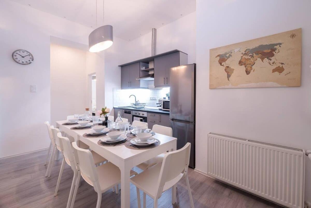 Central Brand New And Modern Apartment بودابست المظهر الخارجي الصورة