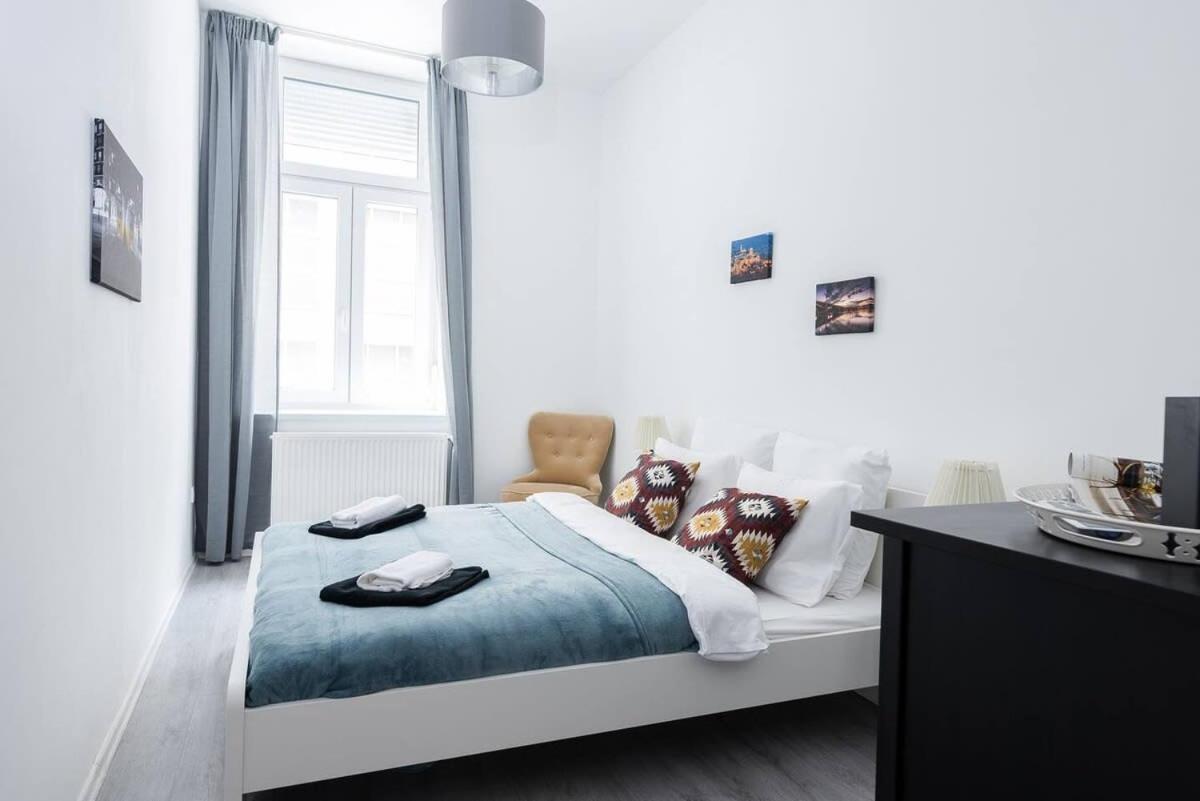 Central Brand New And Modern Apartment بودابست المظهر الخارجي الصورة